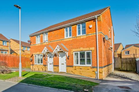 3 bedroom semi-detached house for sale, Maythorne Close, Bradford, West Yorkshire, BD4