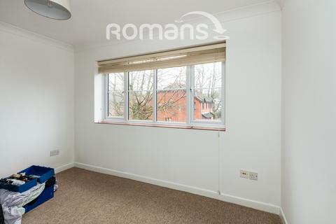 2 bedroom flat to rent, Winchester Road, Basingstoke, RG21