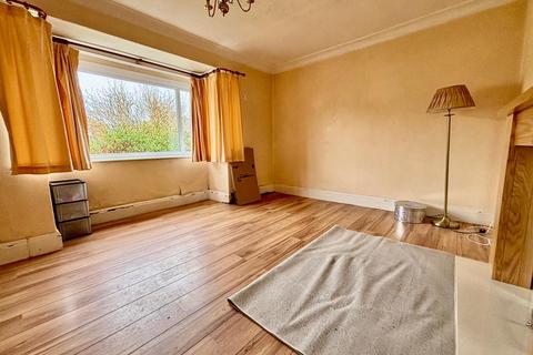 2 bedroom semi-detached bungalow for sale, Leysholme Crescent, Wortley, Leeds