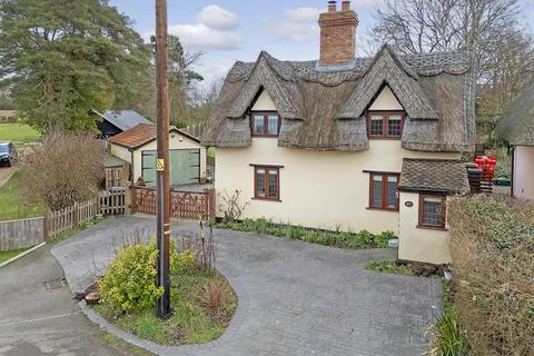 3 bedroom cottage for sale, Hornells Corner, Little Leighs, Chelmsford