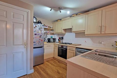 21 Innisfree Close, Wythall, Birmingham, B47 6EW