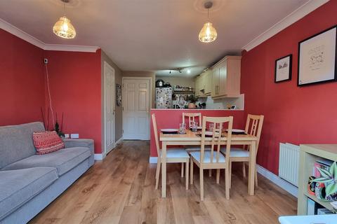 21 Innisfree Close, Wythall, Birmingham, B47 6EW