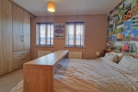 21 Innisfree Close, Wythall, Birmingham, B47 6EW