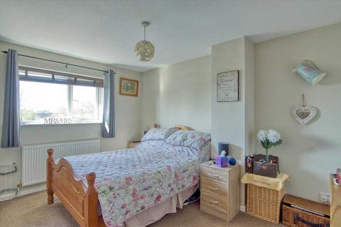 51 Bellfield Avenue, Brightlingsea, Colchester, CO7 0NX