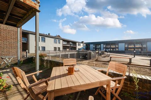 undefined, Firefly Avenue, Swindon SN2