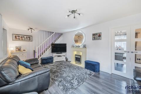 10 Attlee Crescent, Swindon, SN2 7JT