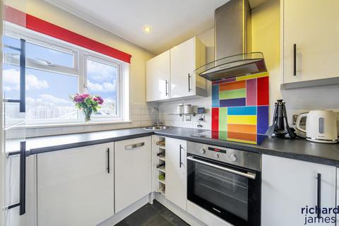 47 Wagtail Close, Swindon, SN3 5BL