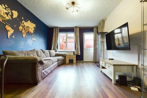 10 The Chesters, Westlea, Swindon, SN5 7DB