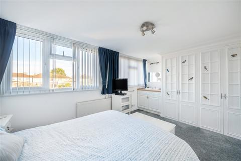 11 Hackleton Rise, Stratton St Margaret, Swindon, SN3 4EF