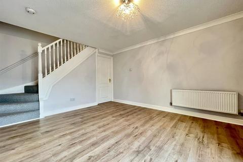 2 bedroom townhouse to rent, Belgrave Court, Bawtry, Doncaster