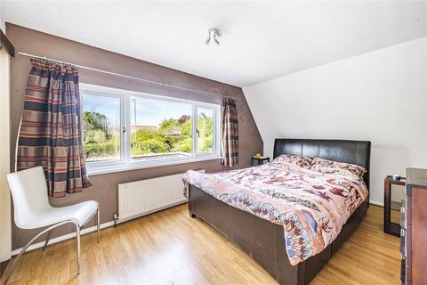 13 Fairlawn, Swindon, SN3 6ET