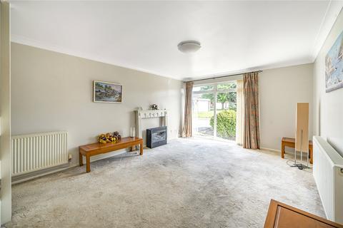 13 Fairlawn, Swindon, SN3 6ET