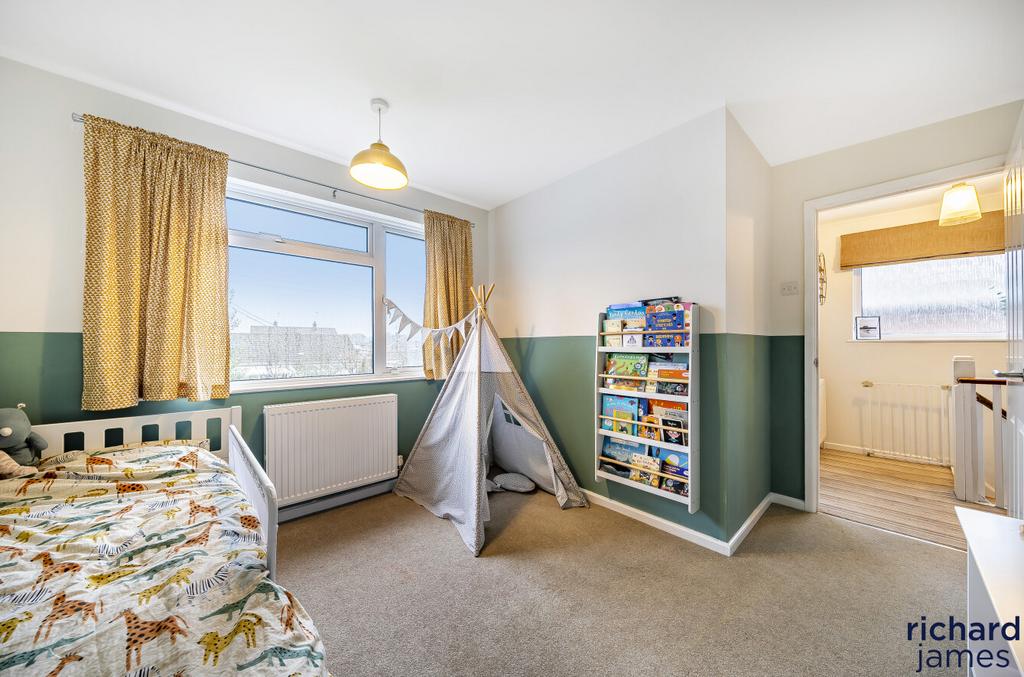 323e79ce-f7d2-405...