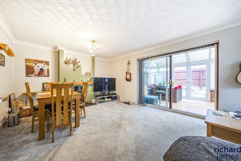 3 bedroom semi-detached house for sale, Haven Close, Swindon, Swindon, SN3