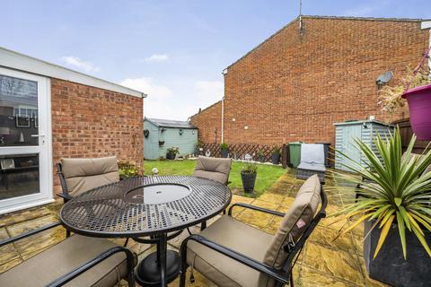 10 Conisborough, Toothill, Swindon, SN5 8ES