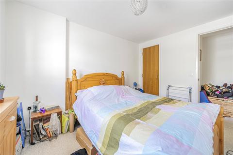 14, Paramount Spring Gardens, Swindon, SN1 2SA