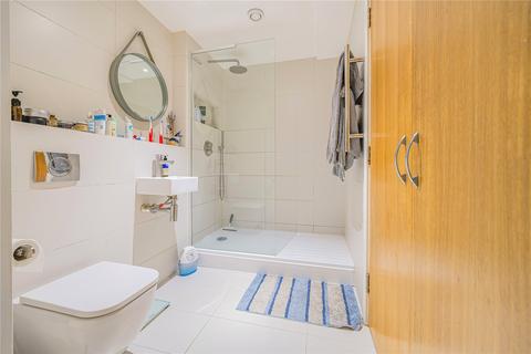 14, Paramount Spring Gardens, Swindon, SN1 2SA
