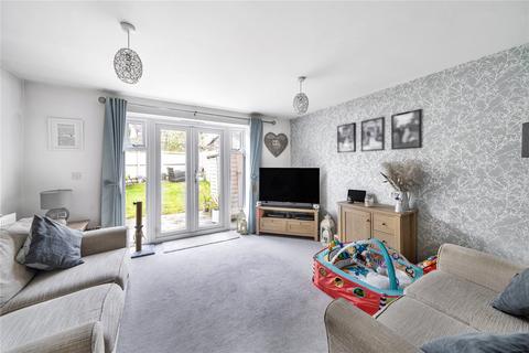 15 Course Meadow, Purton, Swindon, SN5 4GL