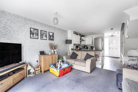 15 Course Meadow, Purton, Swindon, SN5 4GL