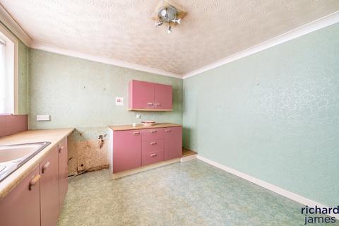 7 Stubsmead, Eldene, Swindon, SN3 3TA