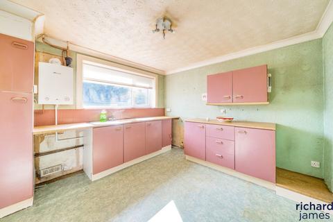 7 Stubsmead, Eldene, Swindon, SN3 3TA
