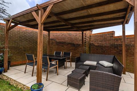 7 The Forum, Westlea, Swindon, SN5 7DQ