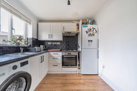 14 Carman Close, Swindon, SN3 4XU