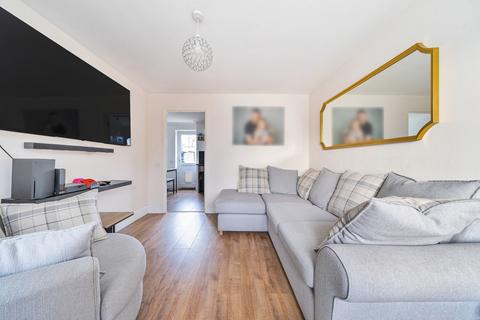 14 Carman Close, Swindon, SN3 4XU