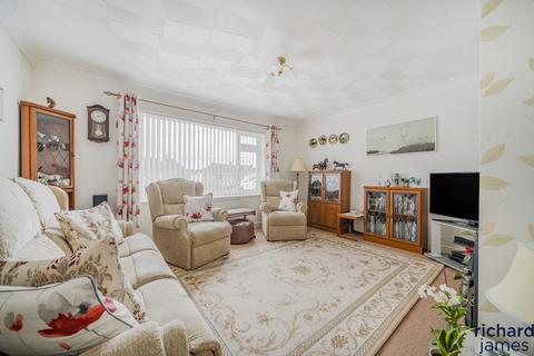 17 Avonmead, Greenmeadow, Swindon, SN25 3NU