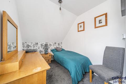 16 Burderop Close, Wroughton, Swindon, SN4 9SE