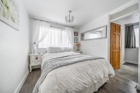 18 Gantlettdene, Swindon, SN3 5EL