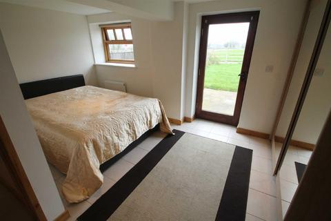 1 bedroom barn conversion to rent, Lower Netley Farm, Netley, Dorrington, Shrewsbury