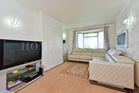 3 bedroom semi-detached house for sale, Tempest Avenue, Potters Bar, EN6