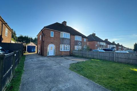 3 bedroom semi-detached house to rent, Cressex Road, High Wycombe