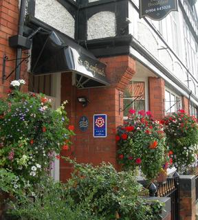 8 bedroom terraced house for sale, York YO30