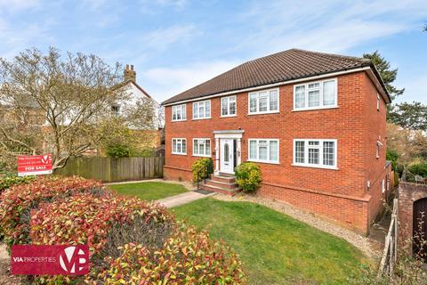2 bedroom apartment for sale, College Road, Hoddesdon EN11