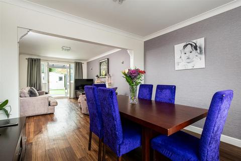 18a Dingle Road, Pedmore, Stourbridge, DY9 0RS