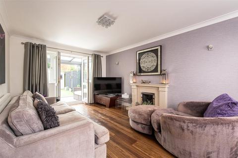 18a Dingle Road, Pedmore, Stourbridge, DY9 0RS