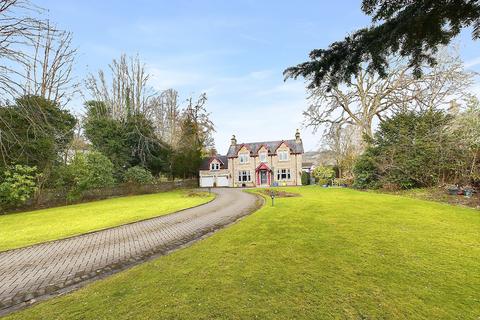 Guest house for sale, Roseburn, 15 West Moulin Road, Pitlochry, Perthshire