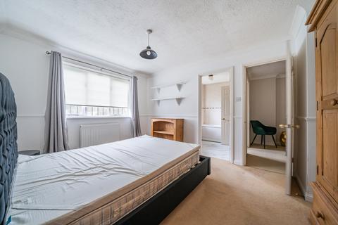 212a Leesons Hill, Chislehurst, BR7 6QH