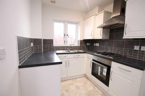 2 bedroom flat to rent, Vaughan Road, Timperley, Altrincham