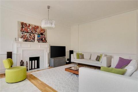 4 bedroom apartment to rent, Bramham Gardens, Earls Court, London, SW5