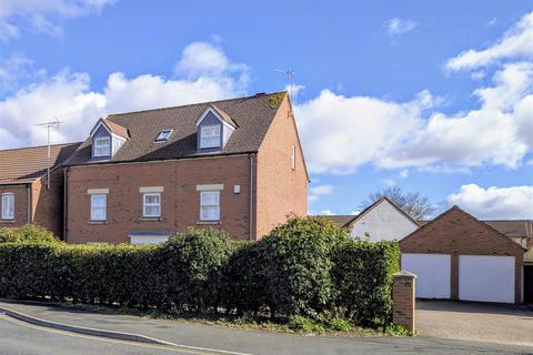 5 bedroom detached house for sale, Woodvale, Gloucester GL2