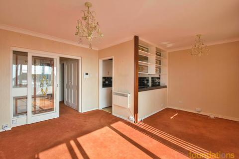 2 bedroom apartment for sale, De la Warr Parade, Bexhill-on-Sea, TN40