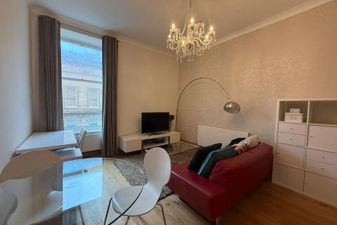 2 bedroom flat to rent, The Palazzo, Hutcheson Street