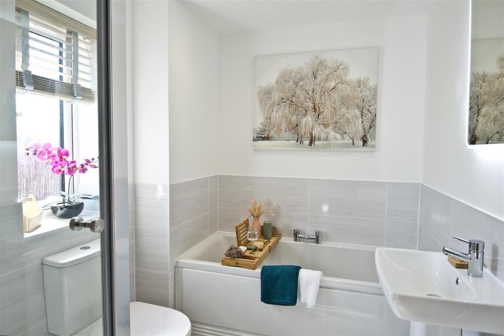 Bathroom 000