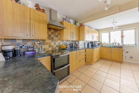 31 Brookwillow Road, Halesowen, B63 1BU