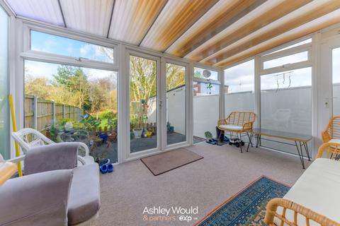 31 Brookwillow Road, Halesowen, B63 1BU