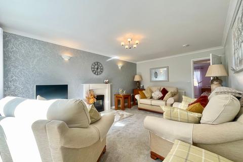 2 bedroom detached bungalow for sale, Newlands Close, Stone, ST15