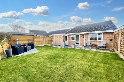 2 bedroom detached bungalow for sale, Newlands Close, Stone, ST15